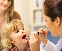 Герпес на губах у ребенка: эффективные методы избавления от заболевания