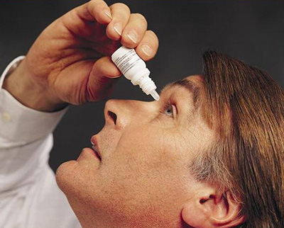 Правильно подобранные лекарственные препараты помогут устранить все симптомы фурункула на глазу